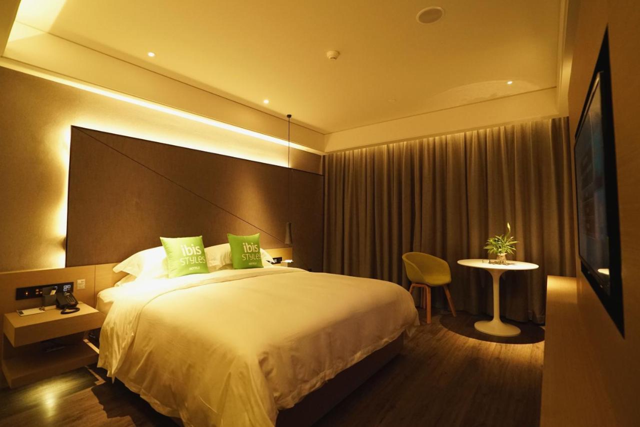 Ibis Styles Suqian Sihong South Hengshan Road Hotel Buitenkant foto