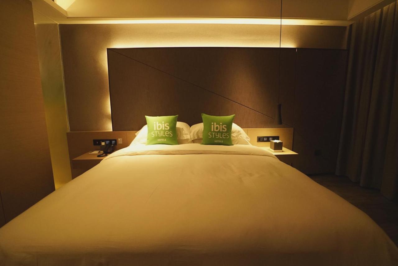 Ibis Styles Suqian Sihong South Hengshan Road Hotel Buitenkant foto